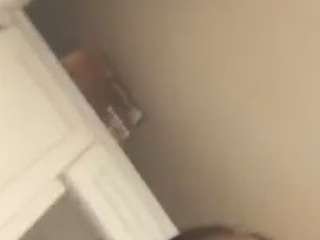 yoursecret1425 webcam model