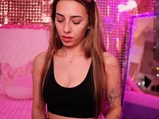 anyasky Live Webcam on CamSoda