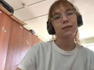  bellcromuel chat room