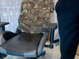 fetishsatisfier99 from CamSoda is Freechat