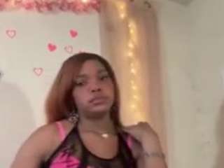 lunanova999 Live Webcam on CamSoda