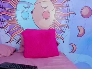 marianaa16 Live Webcam on CamSoda