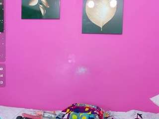 madisson022 Live Webcam on CamSoda