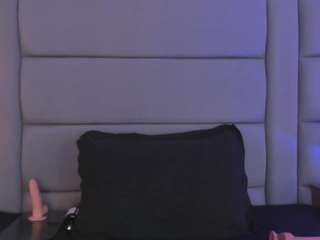 milly-noir camsoda