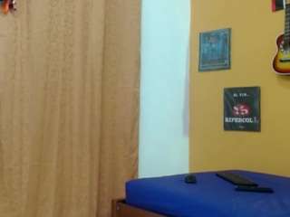 skinnyverus18 webcam