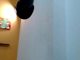 skinnyverus18 Profile Image