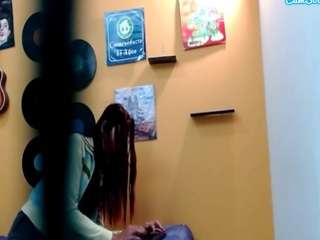 skinnyverus18 webcam