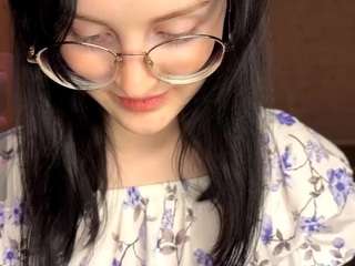 audreyviau's CamSoda show and profile