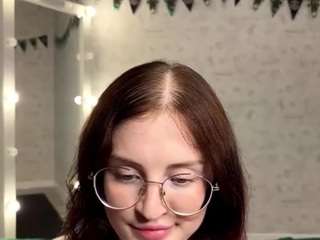 audreyviau live webcam show