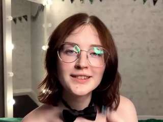 Annie live webcam show