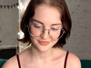 Annie live cam preview