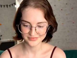 Annie live cam preview