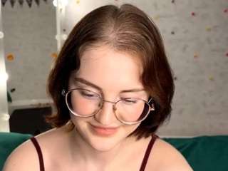 Annie live cam preview