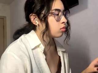 dorrisbruck Live Webcam on CamSoda