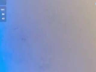 emma-collsonn live cam profile