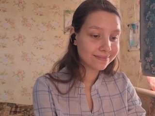 evelineemard camsoda