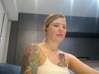 jacklynmieth Live Webcam on CamSoda