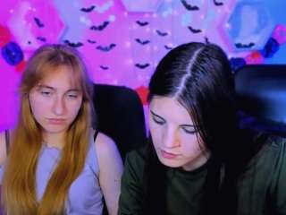  lizzie-boom chat room