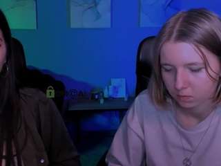 lizzie-boom live cam profile