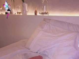 miss-lyra Live Webcam on CamSoda