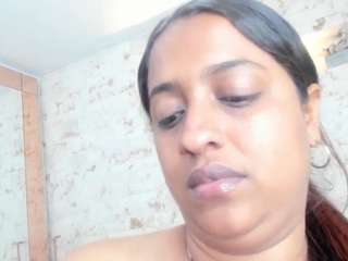 penelope-russo's CamSoda show and profile