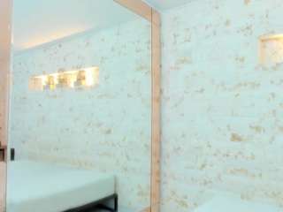 Penelope-Russo live webcam show
