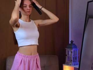 sadiedelpiano Live Webcam on CamSoda
