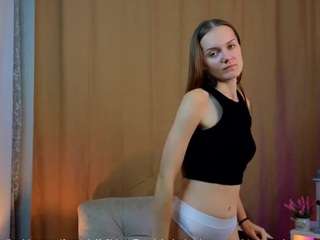 sadiedelpiano webcam