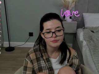 thanhklopfenstei... Live Webcam on CamSoda