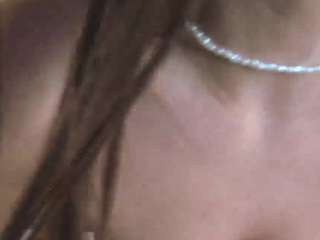 thanhklopfenstein Live Webcam on CamSoda