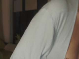 ThanhKlopfenstein live cam preview