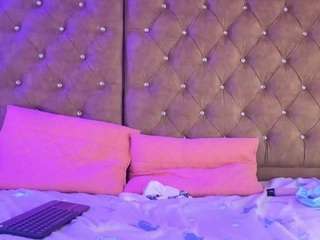 violetha19 Live Webcam on CamSoda