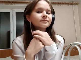 yadirabottomly Live Webcam on CamSoda
