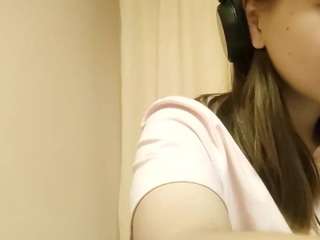 yadirabottomly Live Webcam on CamSoda