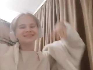 yadirabottomly webcam