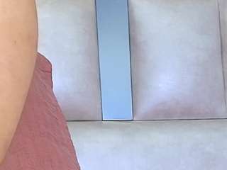 emmacurvy Live Webcam on CamSoda
