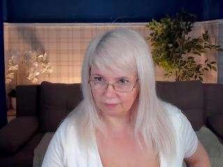 hellafabel Live Webcam on CamSoda