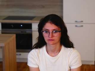 katlynbarrale Live Webcam on CamSoda