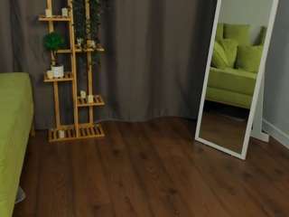  leenameginnes chat room