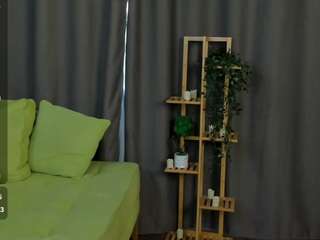 leenameginnes webcam