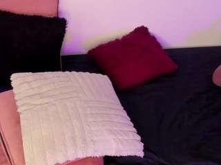 lolamarss Drinking live webcam