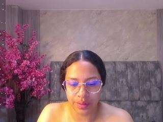 zhara-rose-s webcam camsoda model stream image