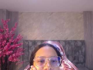 zhara-rose-s webcam
