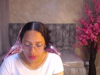 zhara-rose-s webcam