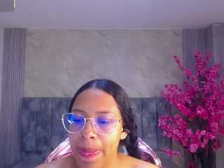 zhara-rose-s webcam