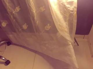 channelwhite Live Webcam on CamSoda