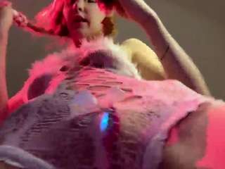 FoxieKiss