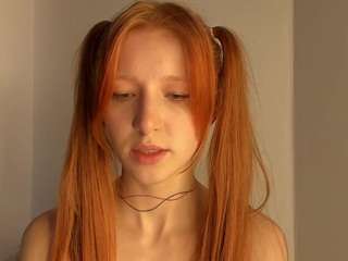 Sensual petite girl foxie