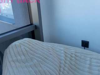 Sensual petite girl foxie