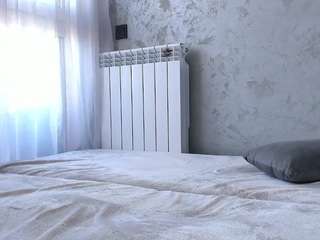 foxiekiss Live Webcam on CamSoda